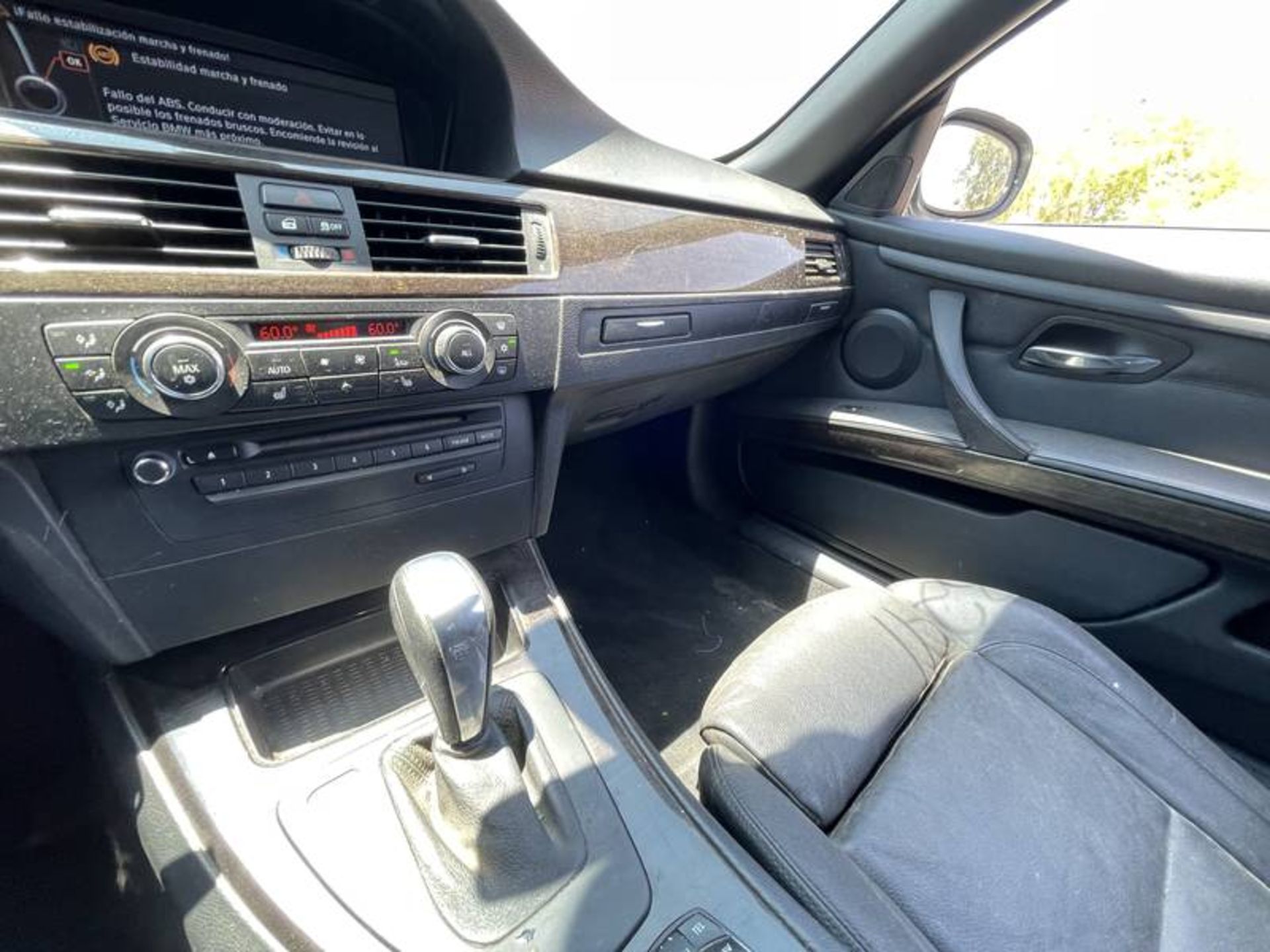 2012 BMW 3 Series 328i 2 Door Convertible - Image 26 of 35