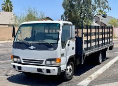 2004 Chevrolet W4500 2 Door Flatbed Truck with Lift Gate