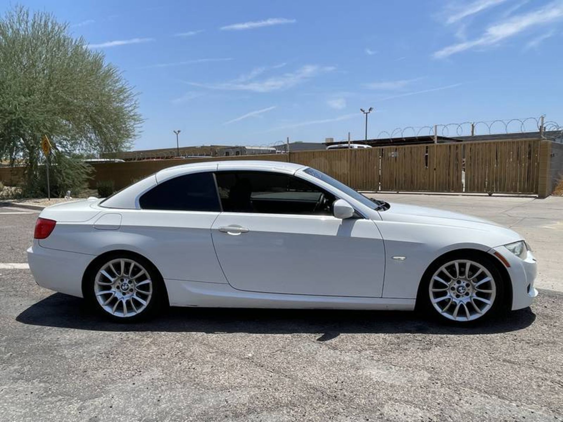 2012 BMW 3 Series 328i 2 Door Convertible - Image 9 of 35