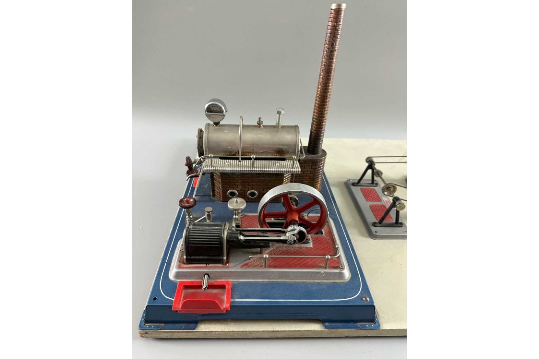 Wilesco Dampfmaschine Made in W. - Germany - Bild 4 aus 6