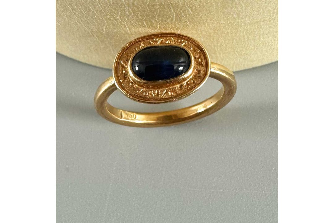 Ring Gold 750, dunkelblauer Stein (evtl. Saphir), Gewicht ca. 5,08 Gramm - Bild 5 aus 5