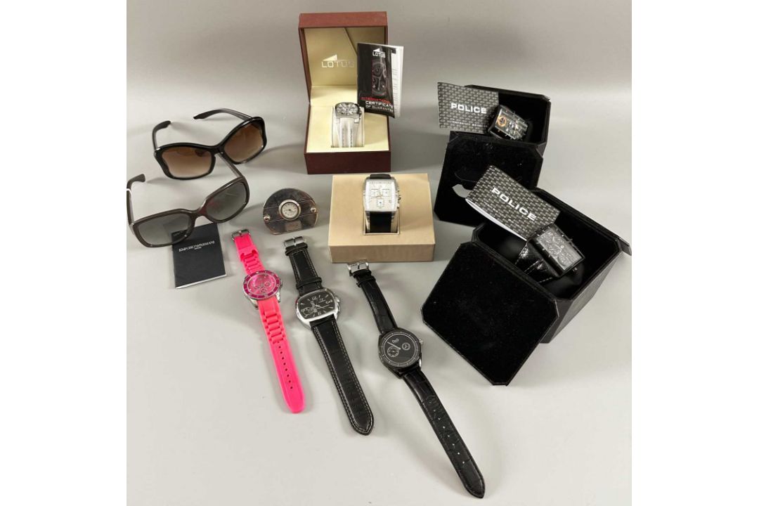 Konvolut: 2 Brillen u.a. Armani, 7 Armbanduhren u.a. Calvin Klein Police, Davidoff Uhr - Bild 1 aus 8