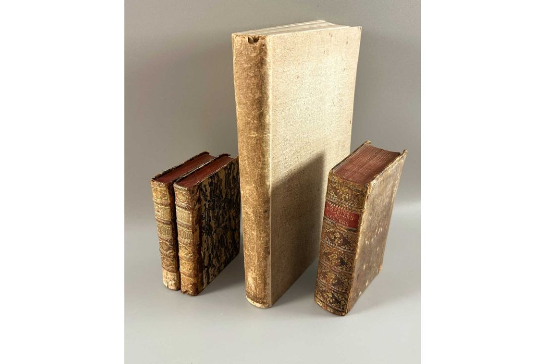 Konvolut 3 Bücher 1761 Des Teutschen Reichs Münz-Archiv, 1764 Modelles de Lettres, 1790 Büsch - Bild 1 aus 5