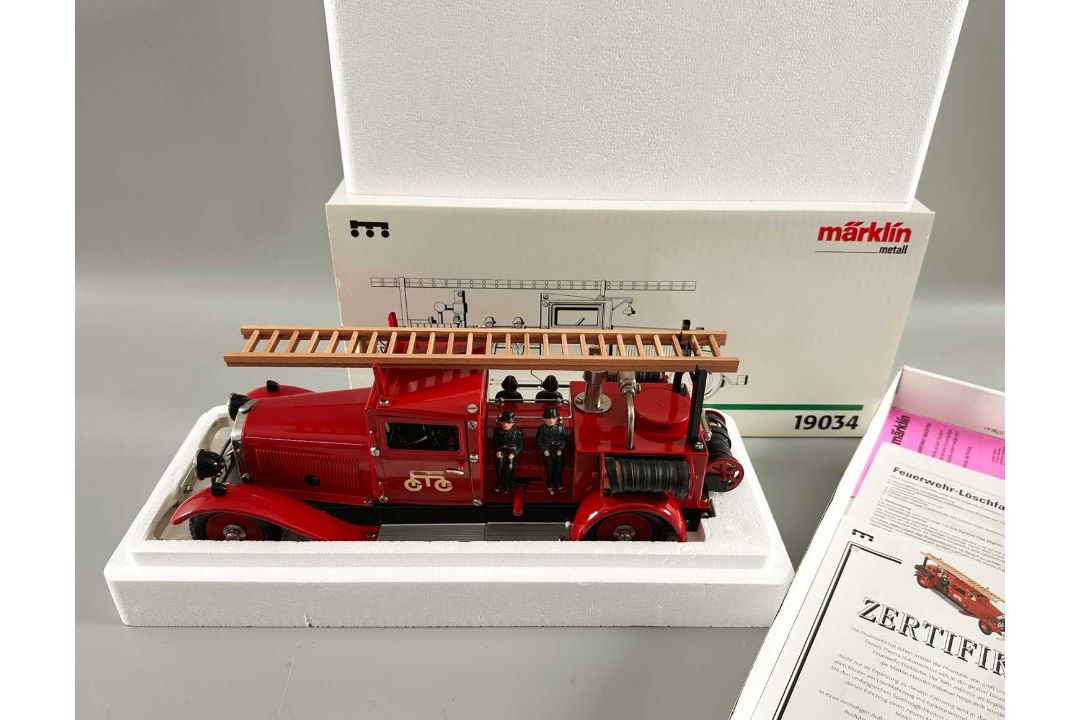 Märklin Metall 19034 Feuerwehr Löschfahrzeug, mit Originalverpackung und Zertifikat - Bild 3 aus 5