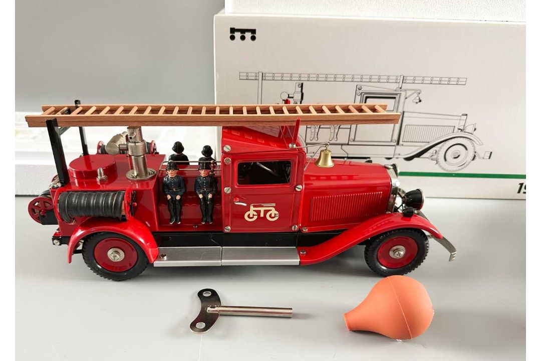 Märklin Metall 19034 Feuerwehr Löschfahrzeug, mit Originalverpackung und Zertifikat - Bild 1 aus 5