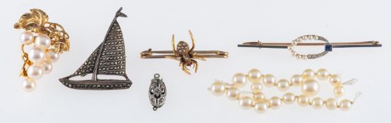 An Edwardian bar brooch set with sapphire and seed pearls,