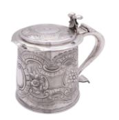A Charles II silver tankard, maker's mark EG (possibly by Edward Gladwin), London 1671,