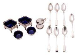 A pair of Edwardian silver salt cellars by Fattorini & Sons Ltd, Birmingham 1909,