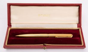 An 18ct Parker Propelling Pencil, London, 1965,