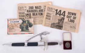 A WWII German Luftwaffe Officers 1st Pattern Dagger, maker Tiger Soligen,