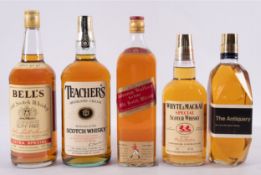 A bottle Johnnie Walker Red Label Old Scotch Whisky, 43% GL, 1 litre,