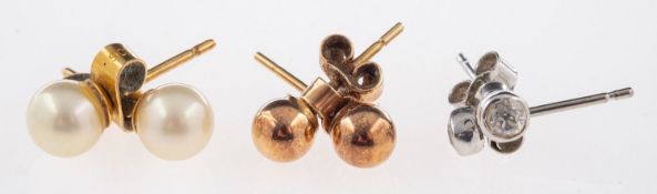 Three pairs of stud earrings, a pair of diamond set studs, diamonds approx. 0.