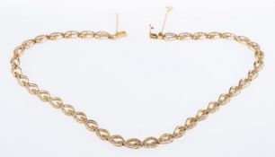 A 9ct yellow gold oval link necklace,