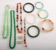 A mixed group of jewellery, to include s