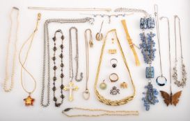 A vintage cultured pearl necklace, str