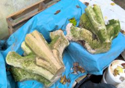 A pair of tracery fragments from Bay 8,