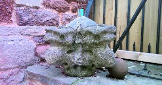 Finial with four leaf carvings, Bath sto