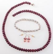 A mixed group of pearl jewellery, includ