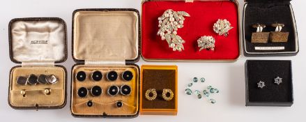 A mixed collection of costume & silver j