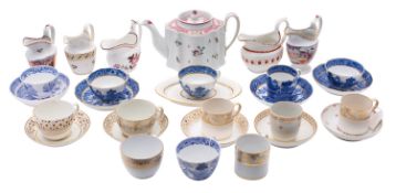 A mixed lot of Newhall and similar porcelain,