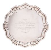 An Edward VII silver presentation salver maker's mark rubbed, London 1906, 24.