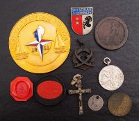 A 1951 Festival of Britain Regatta medal, and other various medallions and badges.