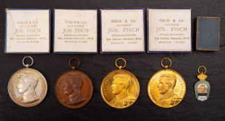 Four medallions for Belgian Society of Royale Hippique (boxed) with 1912 Jury Enamel badge