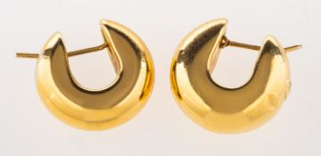A pair of wide hoop earrings, marked 750, 'Valdoro', diameter approx. 2.0cm, 4.6grams.