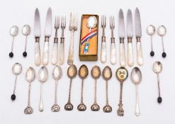 A mixed group of silver;