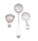 An early 19th century Scottish silver Old English pattern toddy ladle maker I L, Edinburgh,