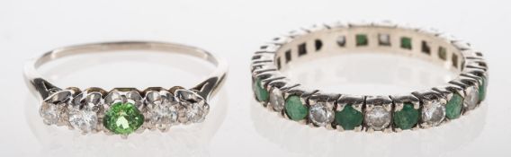 A group of two rings,