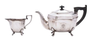 A George V silver tea pot by Viner's Ltd (Emile Viner) Birmingham 1939, of canted rectangular form,
