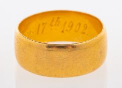 A 22ct yellow gold wedding band, engraved inside 'Nov: 17th 1902' UK hallmark, size K to L, 5.