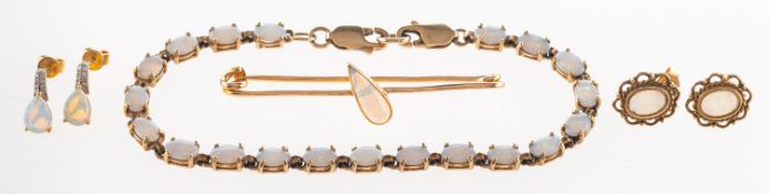 A group of opal set jewellery,