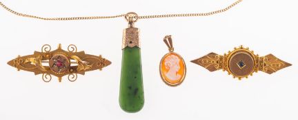 A mixed group of jewellery,