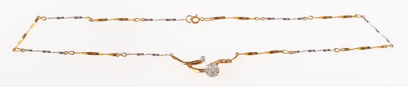 A diamond daisy necklace, of alternating bi-colour twisted links to the 'daisy' centrepiece,