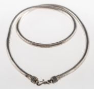 A heavy snake chain, with hook clasp fitting, unmarked & untested, length approx. 73.5cm, 164.
