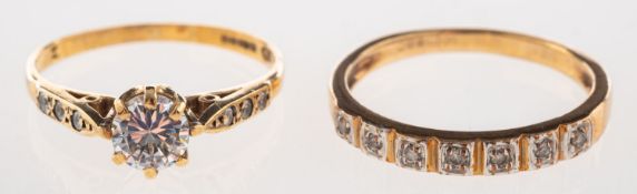 A group of two rings,
