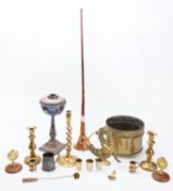 A small quantity of domestic and other metalware,