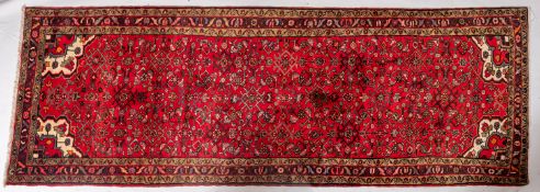 A Melayer runner,