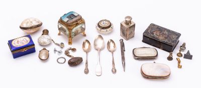 A collection of decorative objects, works of art and vertu,