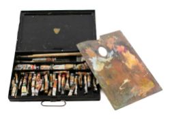 A Winsor & Newton 'Kensington Box',