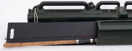 Bruce Walker, Carbon multispin 10ft, 8-20, Salmon fishing rod and a K.I.