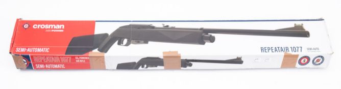 A Crossman RepeatAir 1077 .