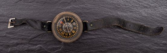 A WWII Luftwaffe Armband kompass, Type AK 39,