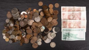 A quantity if mixed coins, including a 1935 Crown, an 1820 Halfcrown, an 1883 Gothic Florin, etc.