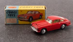 Corgi No. 218 Aston martin DB4