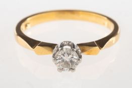 A single stone diamond ring, claw set with a brilliant-cut diamond, diamond approx. 0.