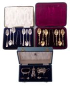 A Victorian cased set of six silver gilt teaspoons and sugar tongs by John Aldwinckle & Thomas