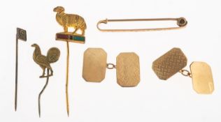 A mixed group of jewellery,